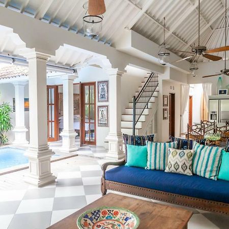 Villa Seni Seminyak Exterior foto